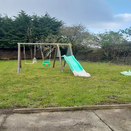 Near Grandcamp-maisy Beach, Cleaning Included *